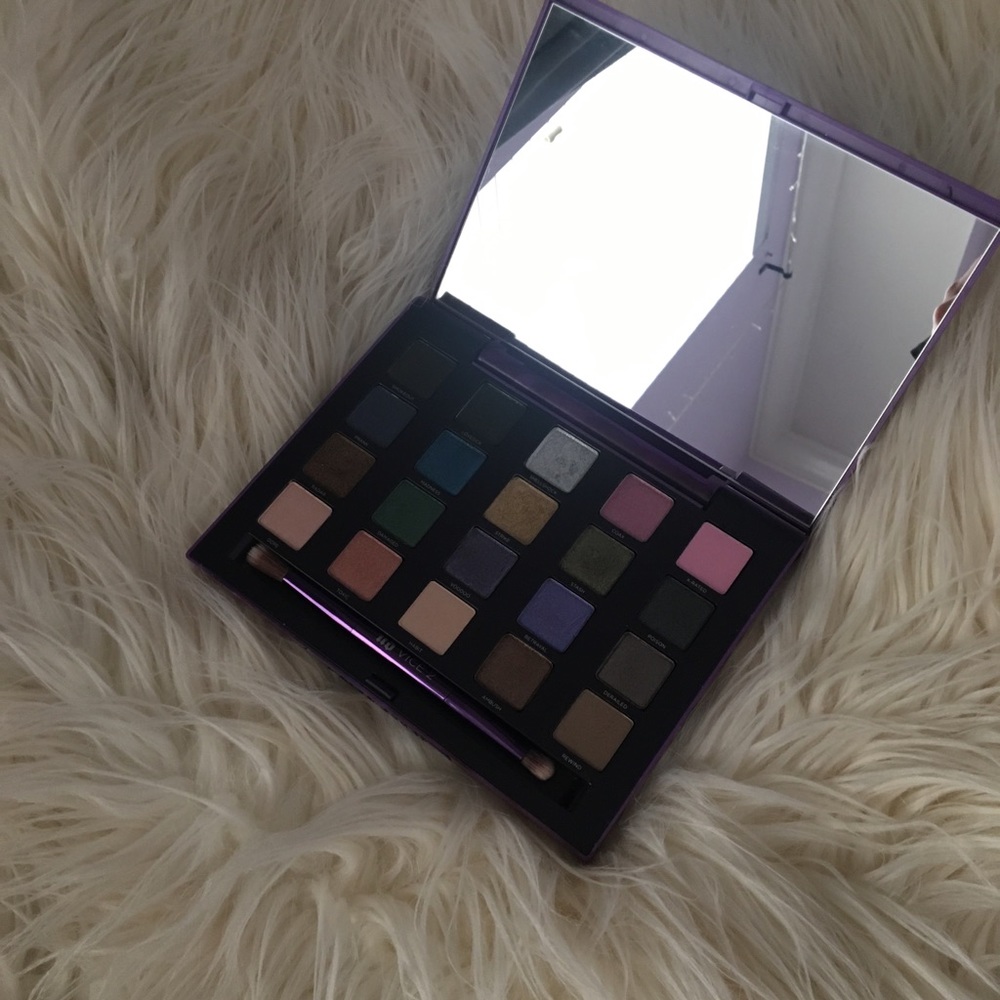 Urban Decay Vice 2 Eyeshadow Palette